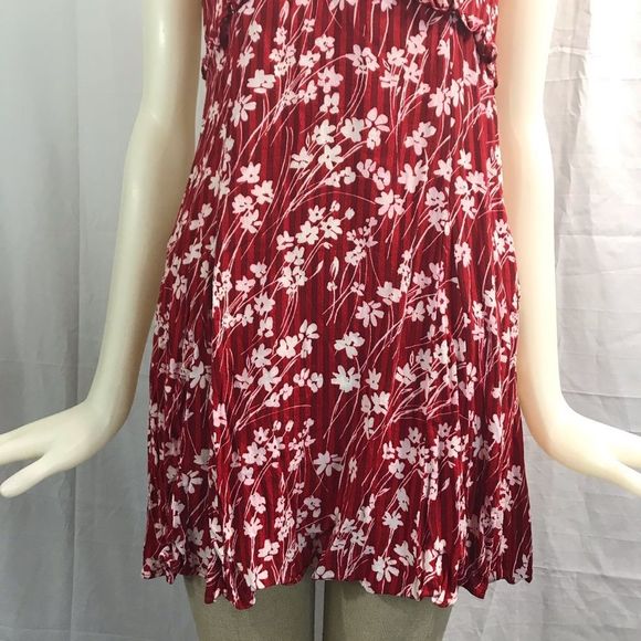 FREE PEOPLE Size 4 Love Like This Red Floral Mini Dress; Preloved - Picture 4 of 8